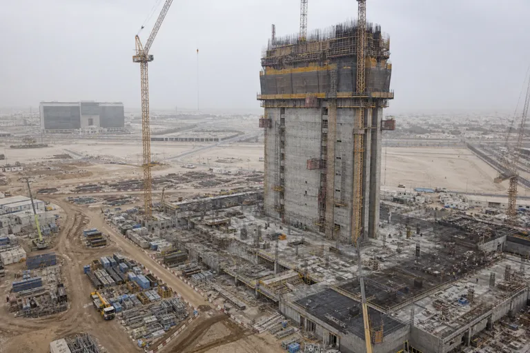 Past 430 Metres: Jeddah Tower Lessons on Saudi Super-tall Builds and Construction Progress in 2026