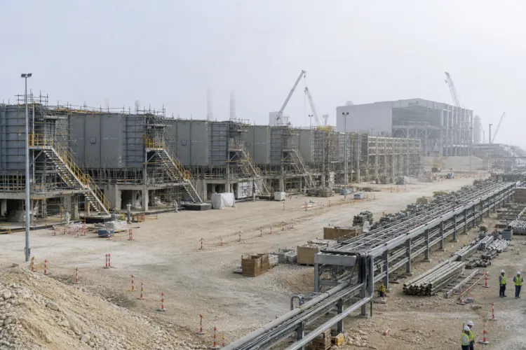 Powering the Load Growth: Combined-cycle Gas Plant Construction in Saudi Arabia for Data Centers and Industry