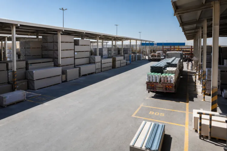 Fitting Out at Scale: Gypsum Board and Drywall Supply for Saudi Construction in a High-stakes RHQ and Hospitality Boom