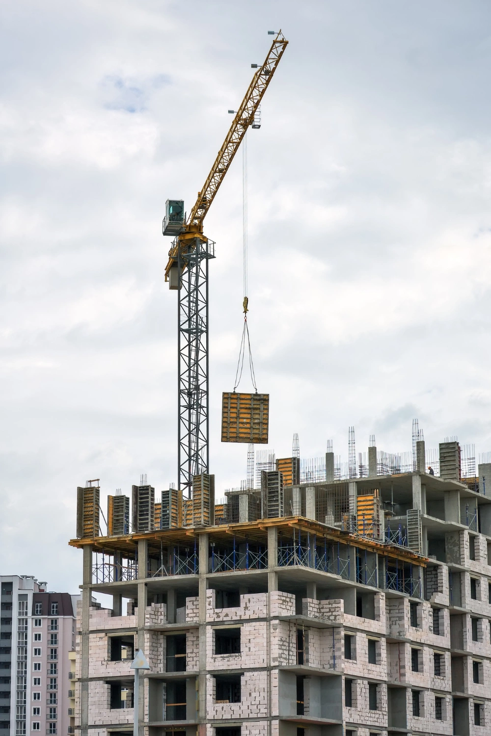 Benchmarking construction