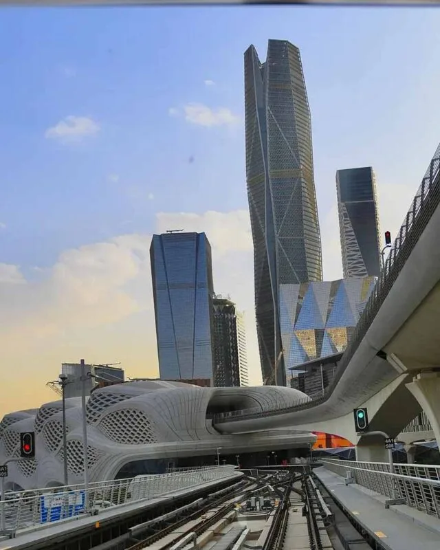 saudi-riyadh-metro-kafd-station-1 saudi-riyadh-metro-kafd-station-1